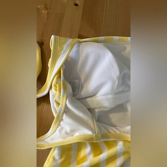 Sz. L Kona Sol Women's Striped Square Neck One Piece Swimsuit Yellow (JJ3) - Picture 9 of 15